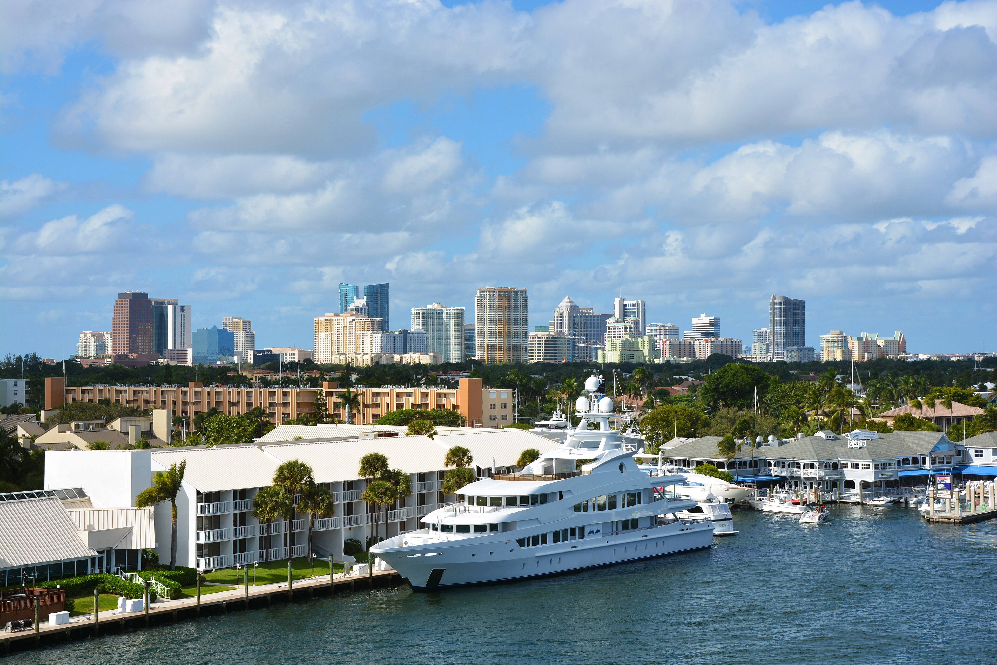 Fort Lauderdale beach and intracoastal waterway